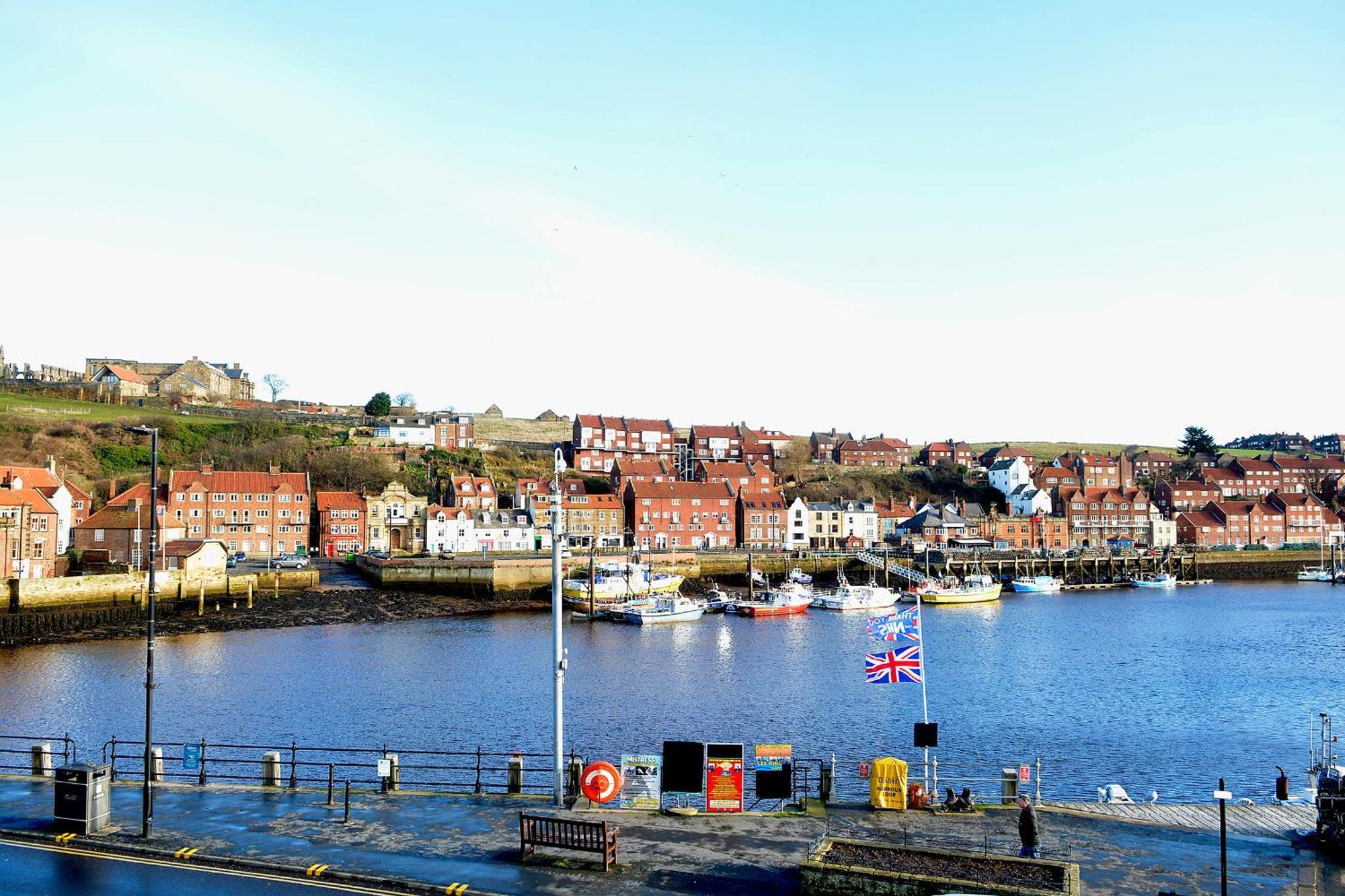 The Angel Hotel Wetherspoon Whitby Exterior photo