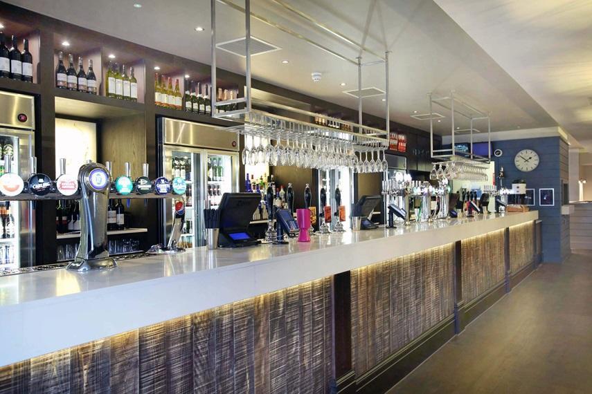 The Angel Hotel Wetherspoon Whitby Exterior photo